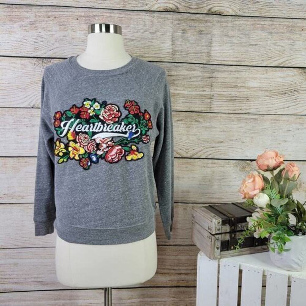 5/$25 Rebecca Minkoff‎ Women's Gray Heartbreaker Patch Sweatshirt Extra Small